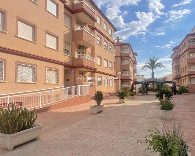 Image No.15-2 Bed Apartment for sale