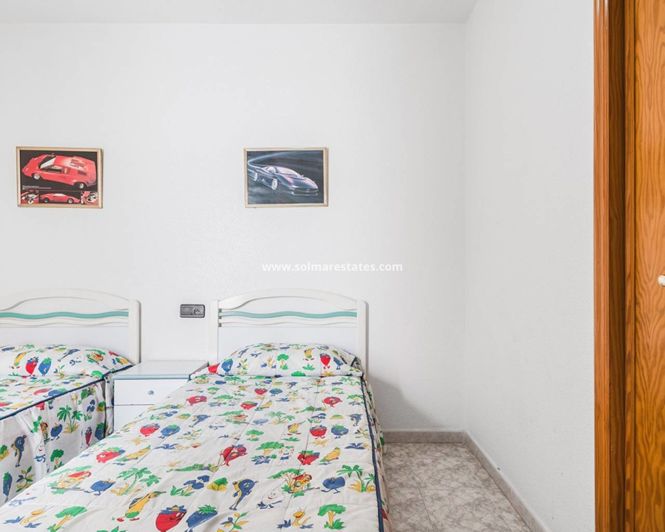 Image No.11-2 Bed Townhouse for sale