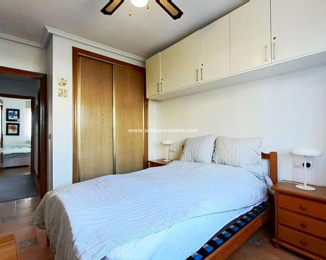 Image No.19-2 Bed Apartment for sale