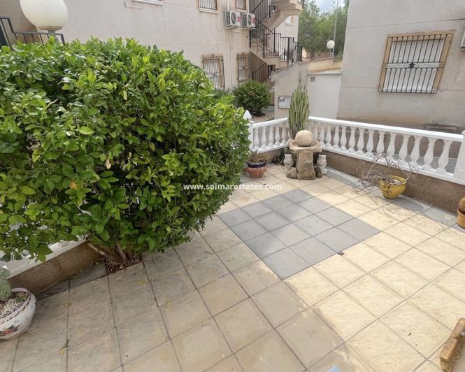 Image No.2-2 Bed House for sale