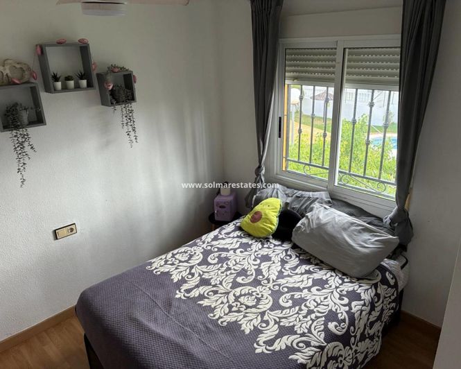 Image No.25-2 Bed Apartment for sale