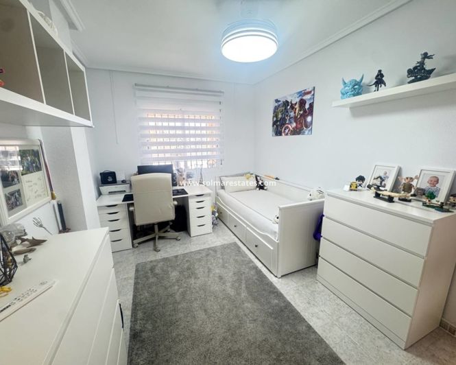 Image No.15-4 Bed Villa for sale