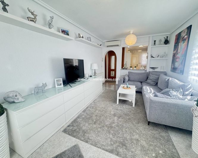 Image No.3-4 Bed Villa for sale