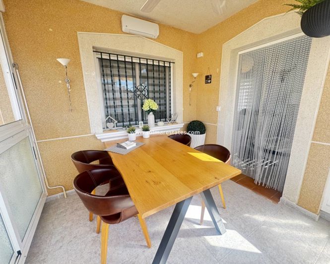 Image No.9-4 Bed Villa for sale