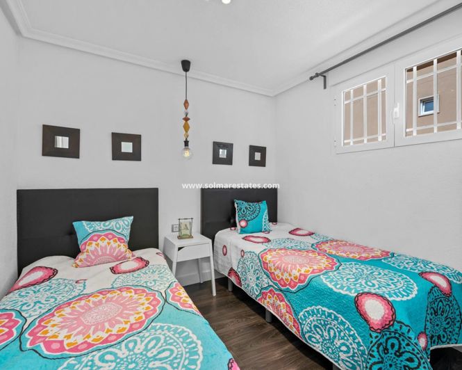 Image No.22-3 Bed Apartment for sale