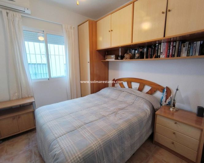 Image No.14-3 Bed House for sale