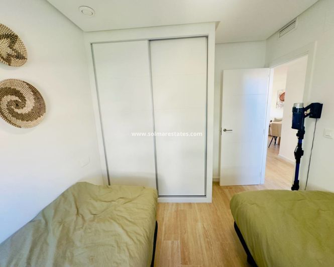 Image No.23-2 Bed Apartment for sale