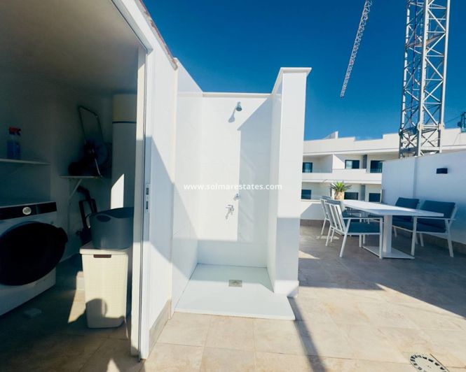 Image No.27-2 Bed Apartment for sale