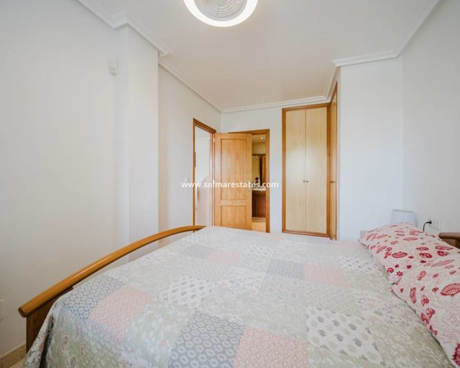 Image No.17-3 Bed Apartment for sale