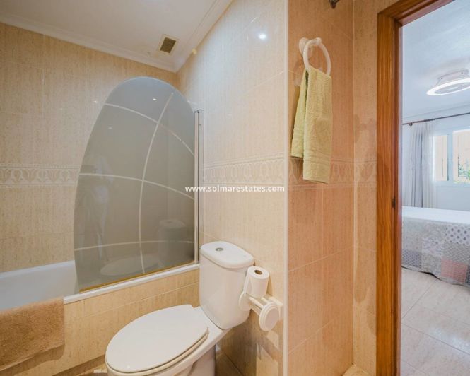 Image No.19-3 Bed Apartment for sale