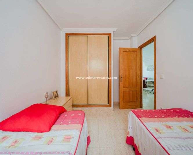 Image No.24-3 Bed Apartment for sale