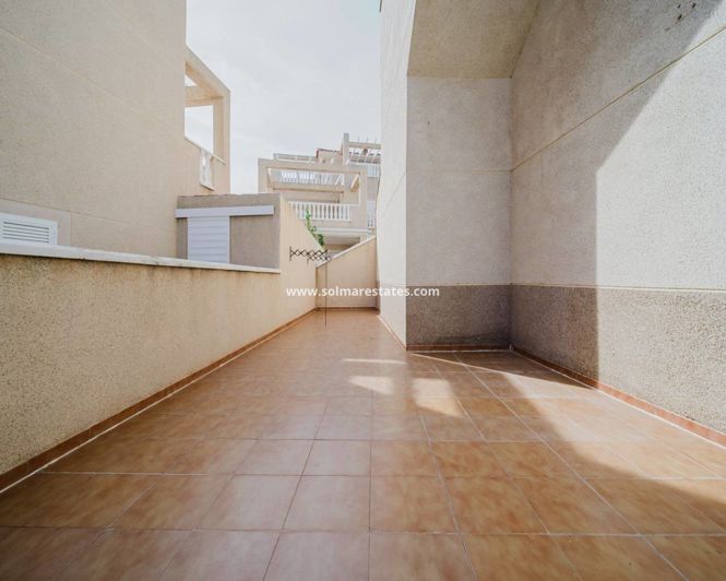 Image No.31-3 Bed Apartment for sale