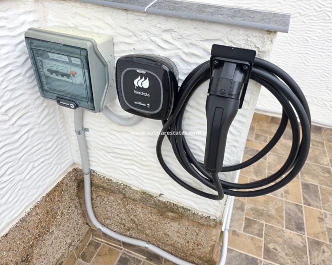 Image No.28-2 Bed Apartment for sale