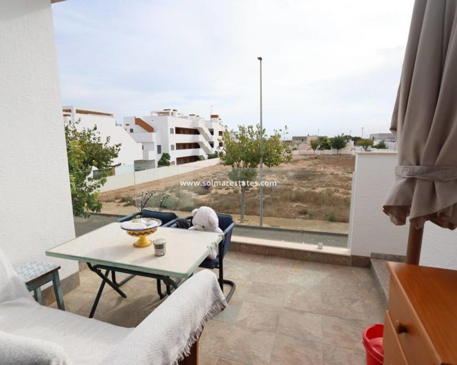 Image No.15-2 Bed Apartment for sale