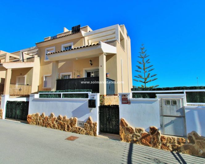 Image No.1-4 Bed Quad for sale