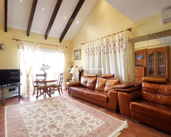 Image No.6-4 Bed Villa for sale