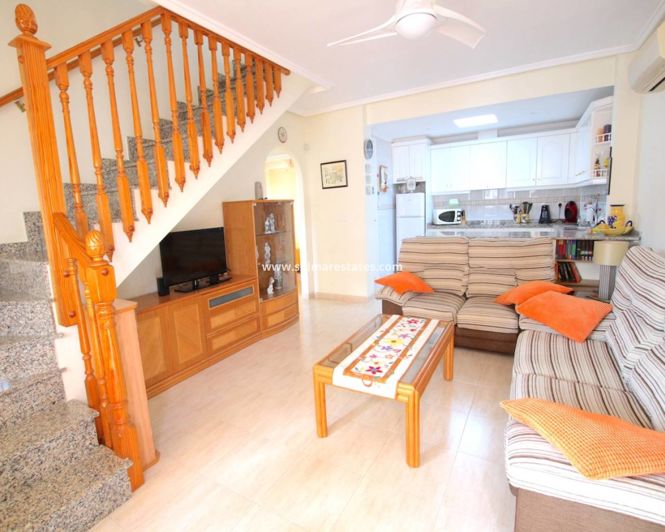 Image No.13-3 Bed Townhouse for sale