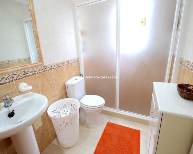 Image No.21-3 Bed Townhouse for sale