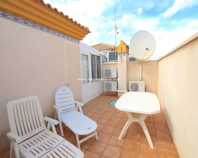 Image No.30-3 Bed Townhouse for sale