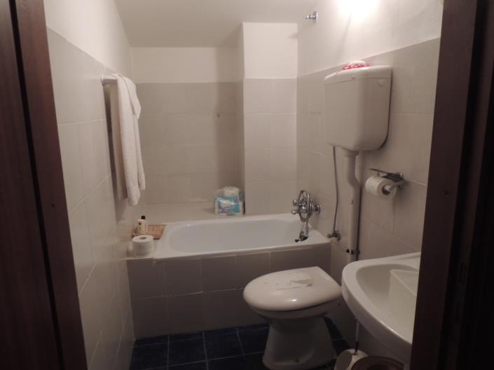 Image No.28-1 Bed Villa / Detached for sale