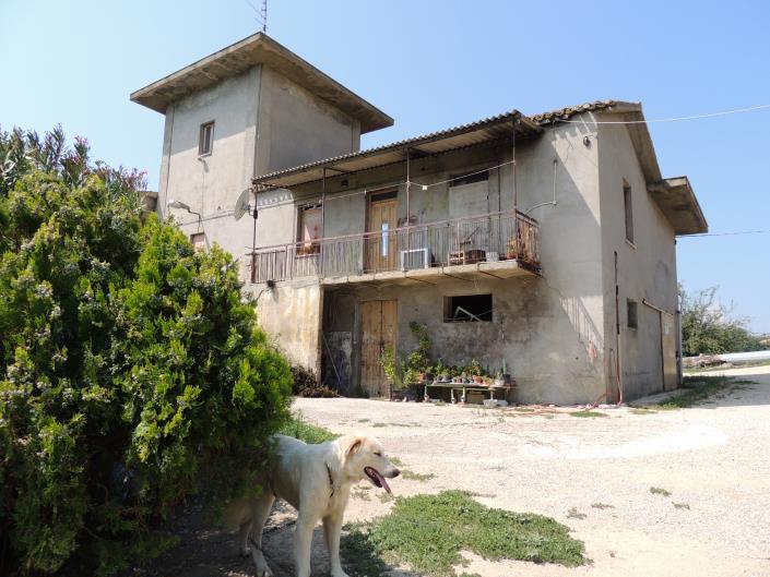 Image No.12-6 Bed Farmhouse for sale