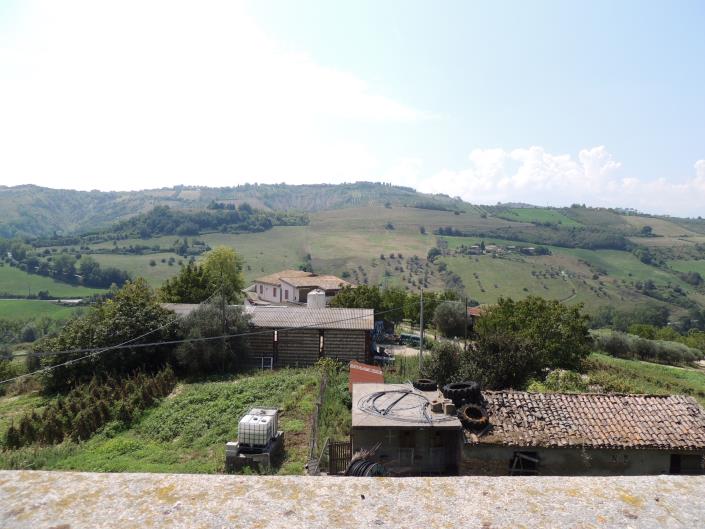 Image No.35-6 Bed Farmhouse for sale