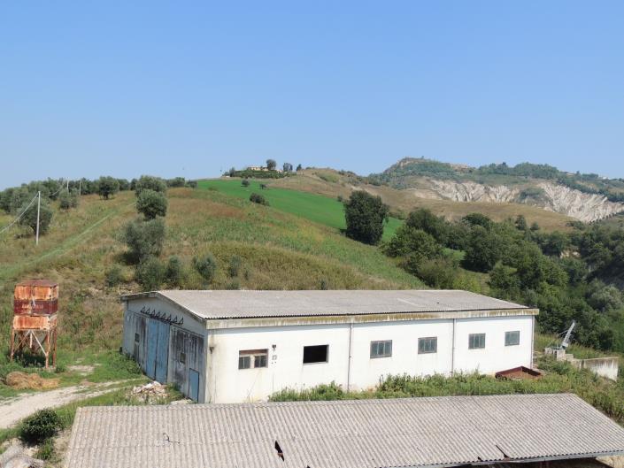 Image No.2-6 Bed Farmhouse for sale