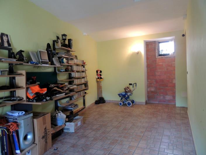 Image No.9-4 Bed Villa / Detached for sale