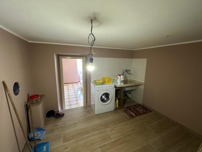 Image No.14-3 Bed Property for sale