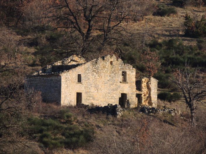 Image No.10-3 Bed Cottage for sale