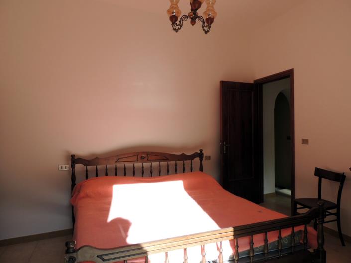 Image No.15-2 Bed Villa / Detached for sale