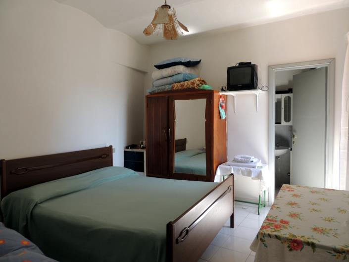 Image No.16-2 Bed House for sale