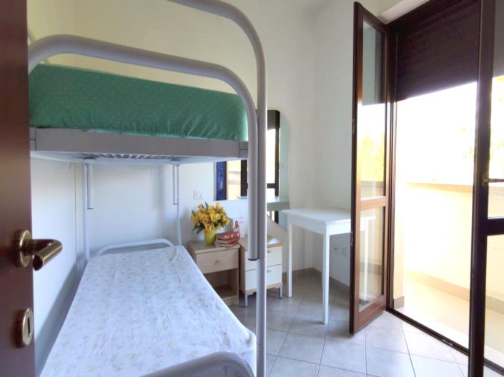 Image No.21-2 Bed Apartment for sale