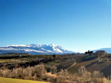 1 - Cugnoli, Land
