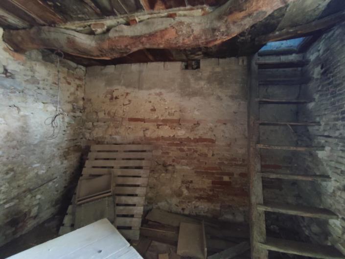 Image No.6-2 Bed Country House for sale