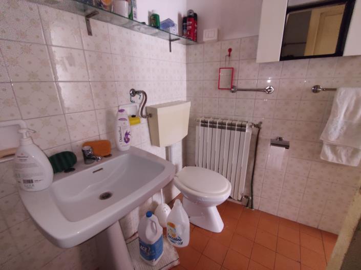 Image No.16-2 Bed House for sale