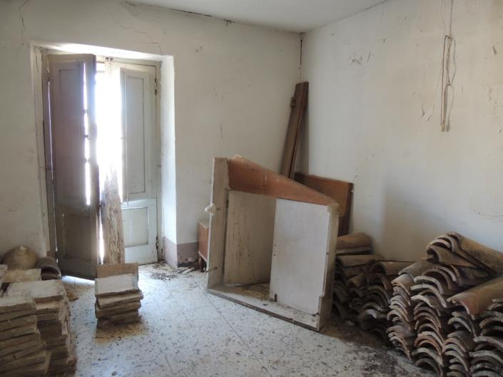 Image No.14-3 Bed Townhouse for sale