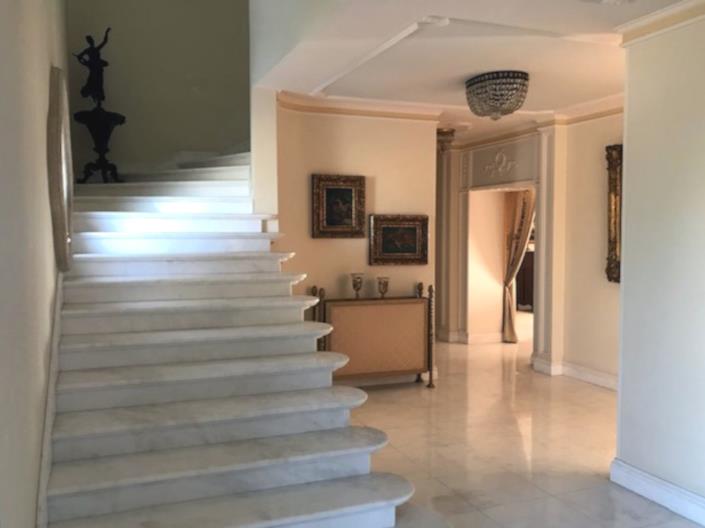 Image No.11-5 Bed Villa for sale