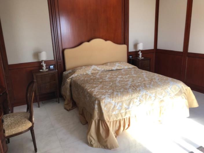 Image No.33-5 Bed Villa for sale