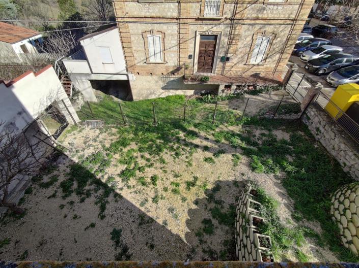 Image No.15-2 Bed Village House for sale