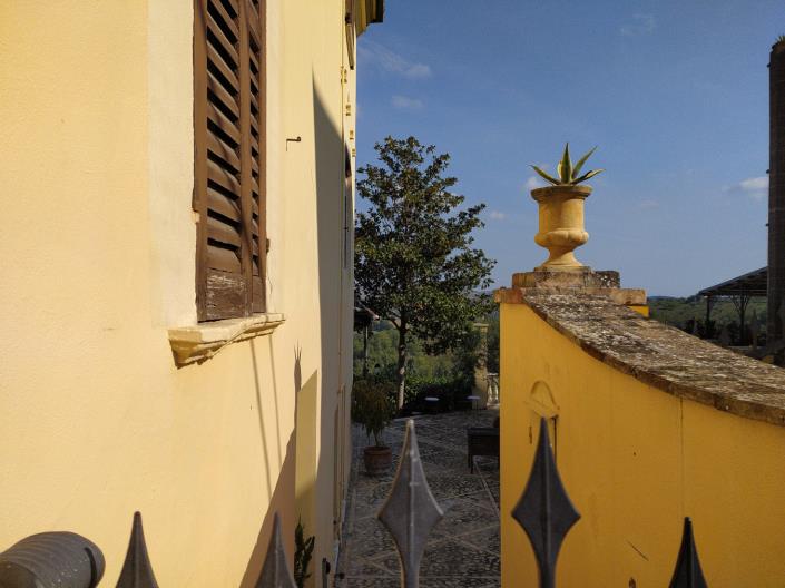 Image No.18-2 Bed Apartment for sale