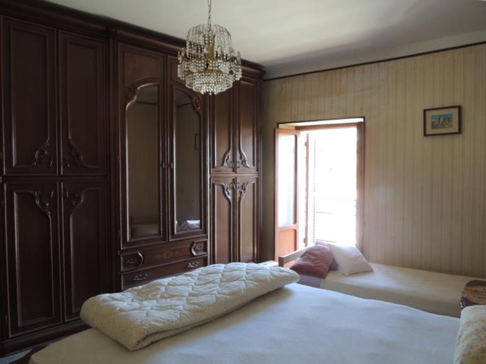 Image No.10-3 Bed Townhouse for sale