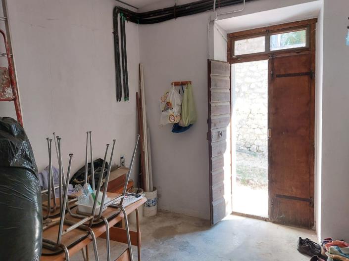 Image No.19-2 Bed House for sale