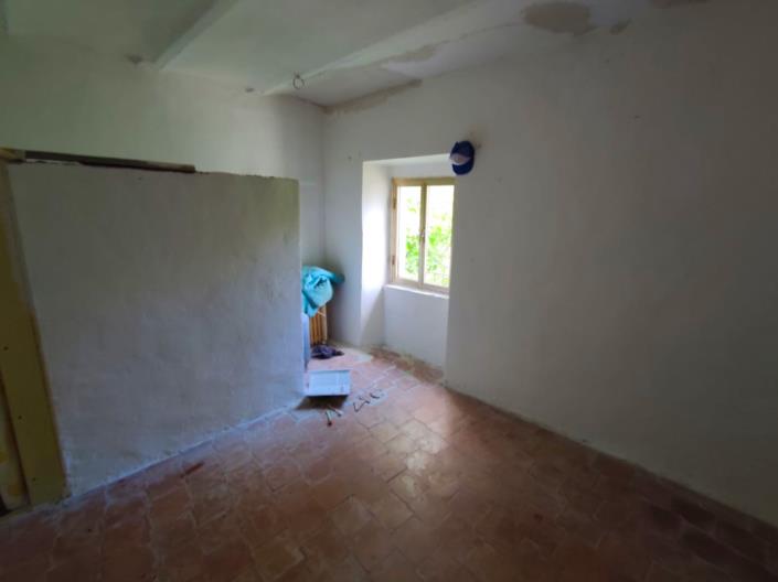 Image No.24-4 Bed House for sale