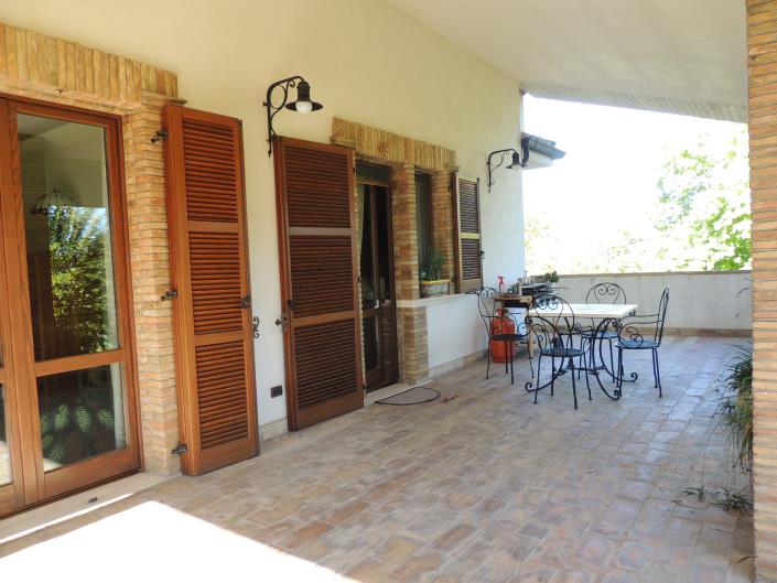 Image No.11-7 Bed Villa for sale