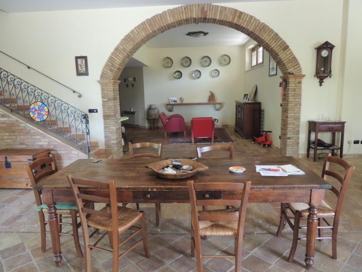 Image No.15-7 Bed Villa for sale