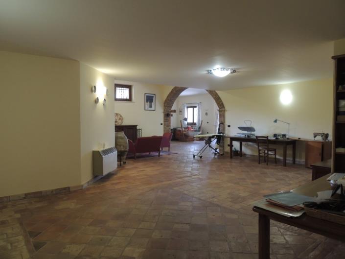 Image No.17-7 Bed Villa for sale