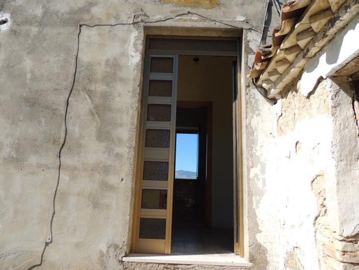 Image No.18-1 Bed Country House for sale