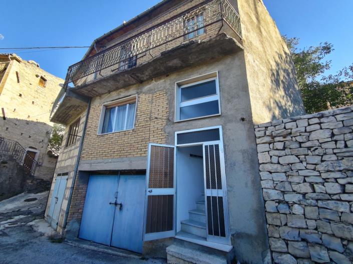 Image No.5-3 Bed House for sale