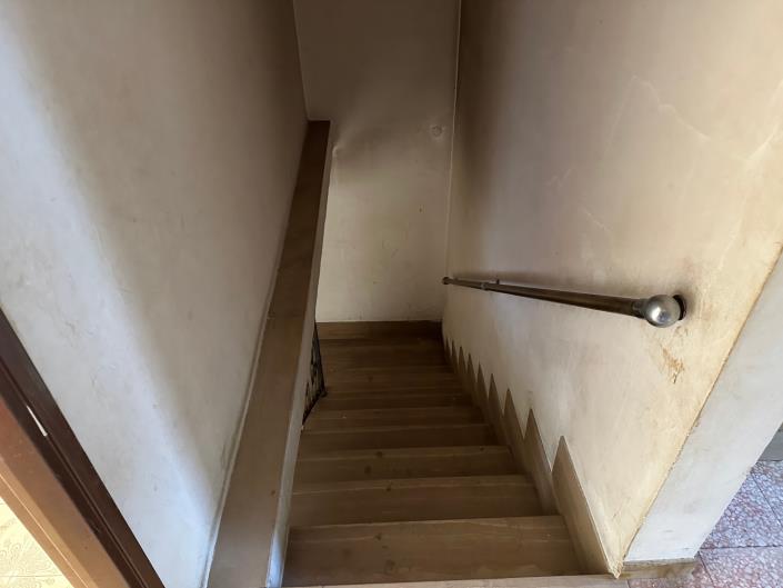 Image No.11-2 Bed Property for sale